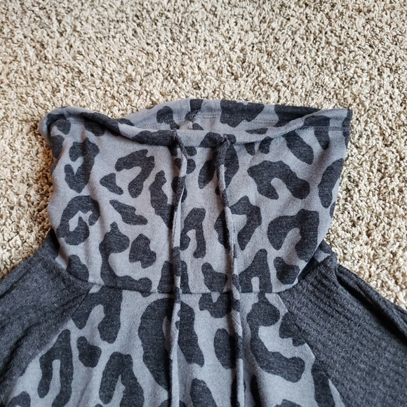 Slouch Neck Sweater - Picture 2 of 4